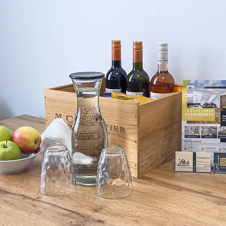 Apartment Laura 2 - Apartment With Taste Of Coffee In City Centre - Opened April 2024 Karlsbad Exterior foto