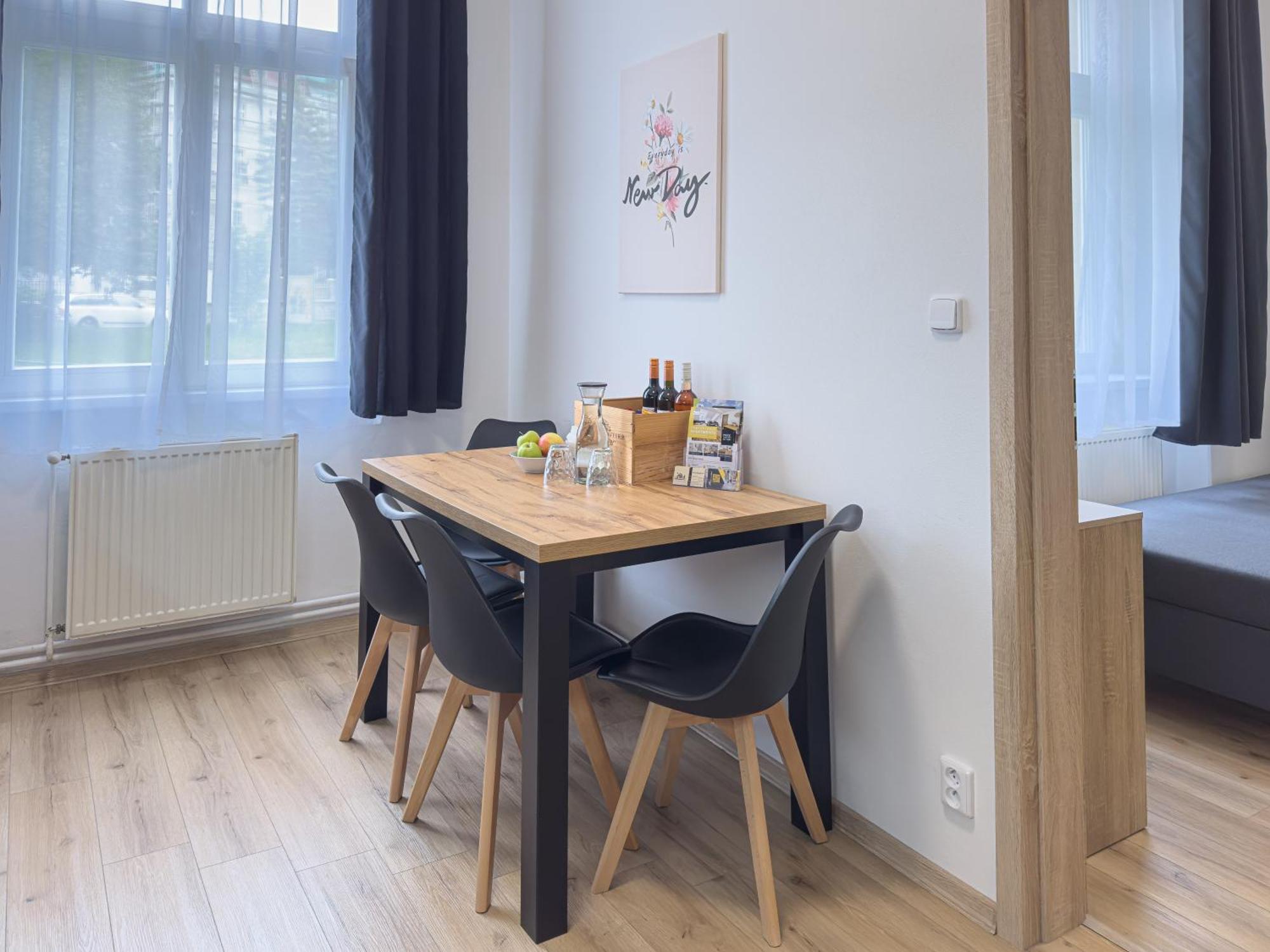 Laura 2 - With Taste Of Coffee In Centre - Opened April 2024 Apartment Karlovy Vary